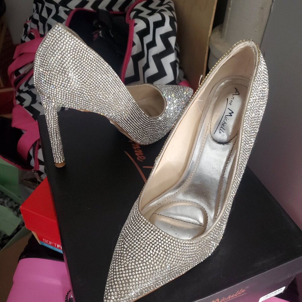 Diamond pumps